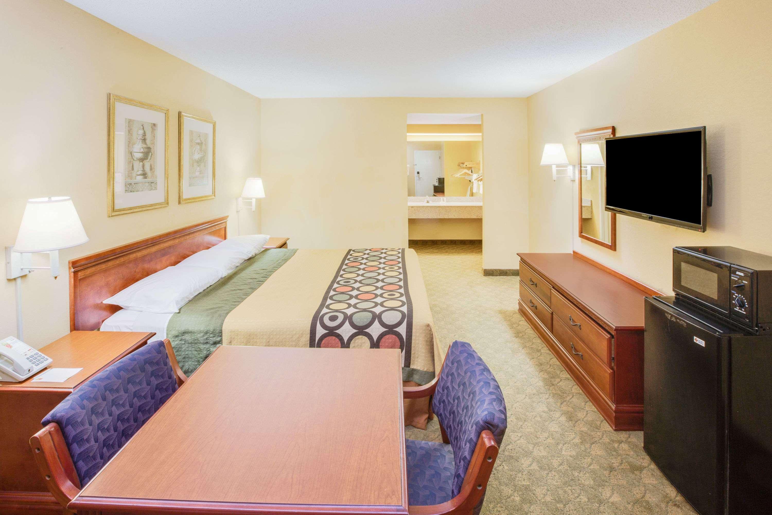 Super 8 By Wyndham Diberville Biloxi Area Extérieur photo