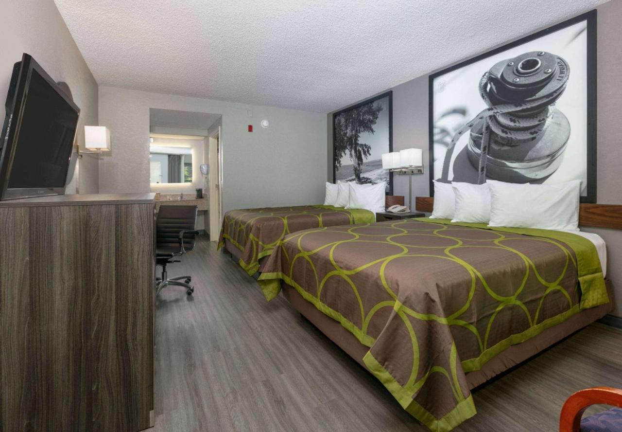 Super 8 By Wyndham Diberville Biloxi Area Extérieur photo